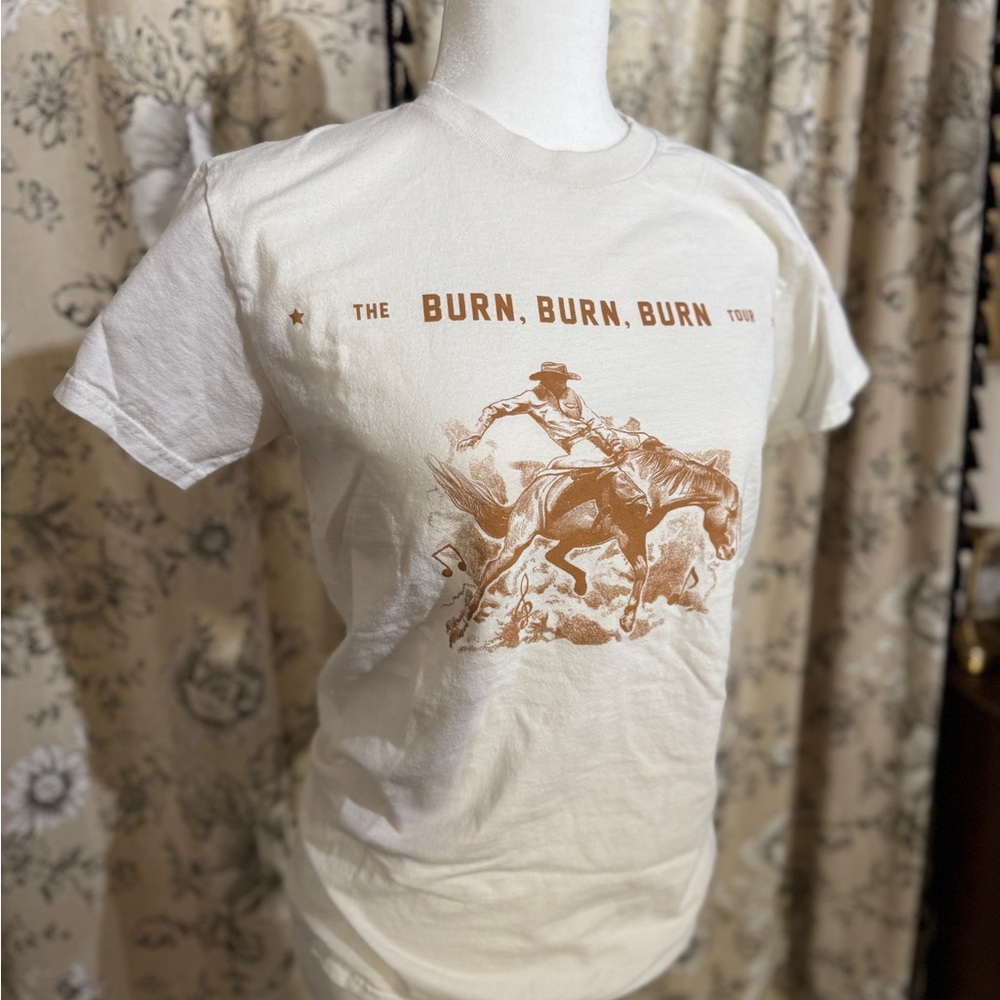 Zach Bryan Burn Burn Burn Tour T-Shirt